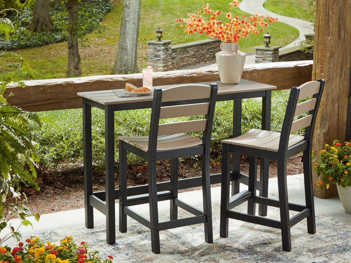 Shoreline Beach - Outdoor Counter Table And 2 Barstools