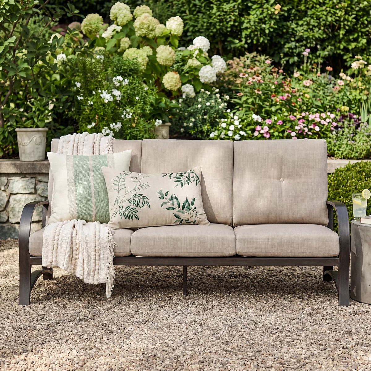 Chamber Aluminum 5 Seat Patio Conversation Sets With Sunbrella® Cushions