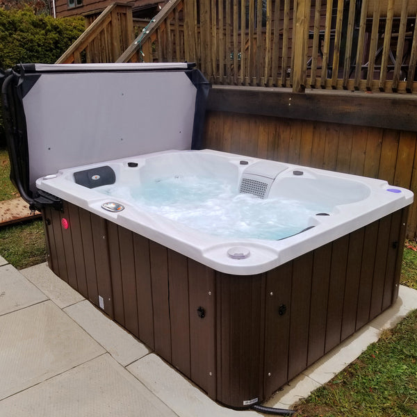 Liberty Spas LYS4000 – 4‑Seat Plug & Play Lounger Spa with Glacier, Ozone & UV Water Purification