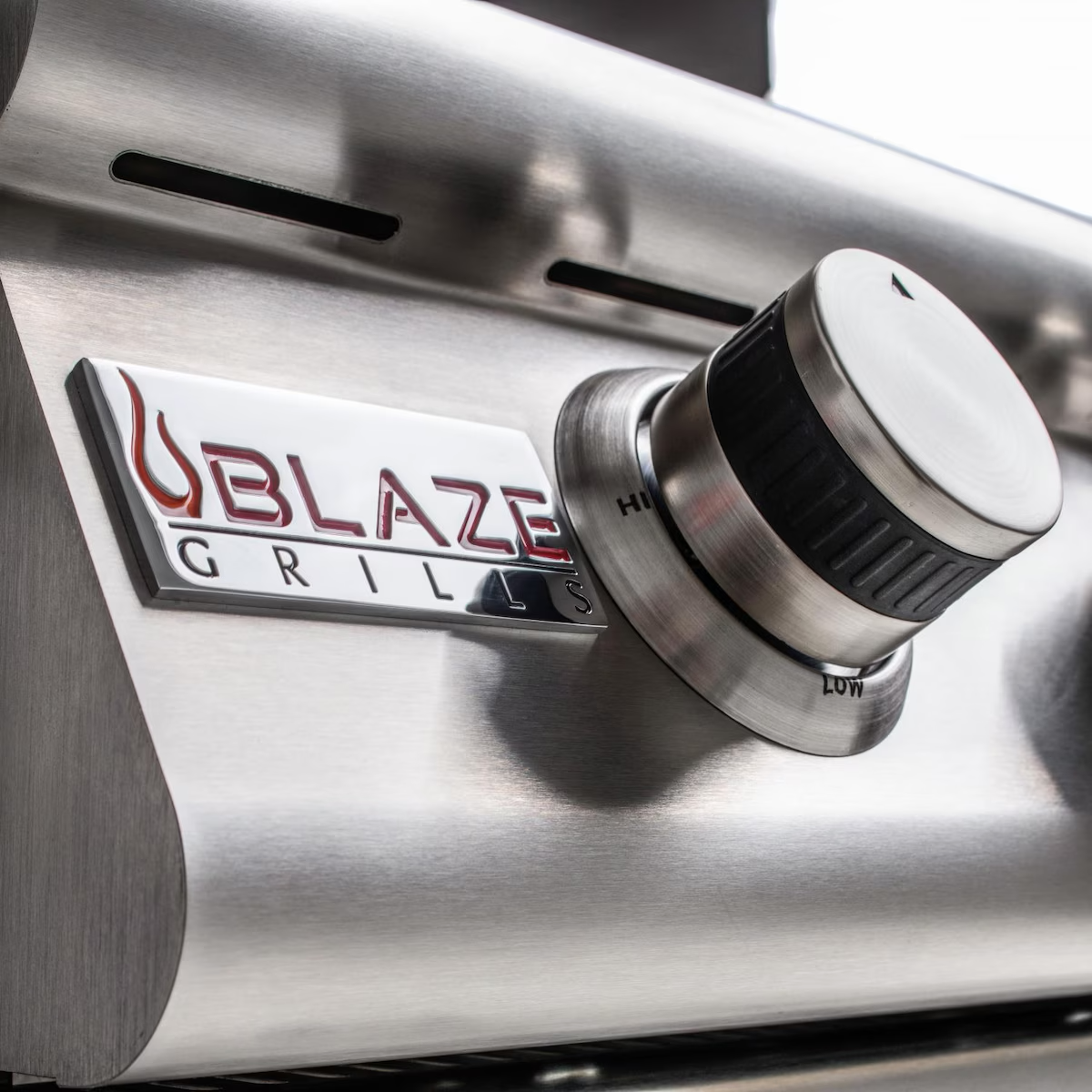 Blaze LBM 25-Inch 3-Burner Built-In Propane Gas Grill - BLZ-3LBM-LP