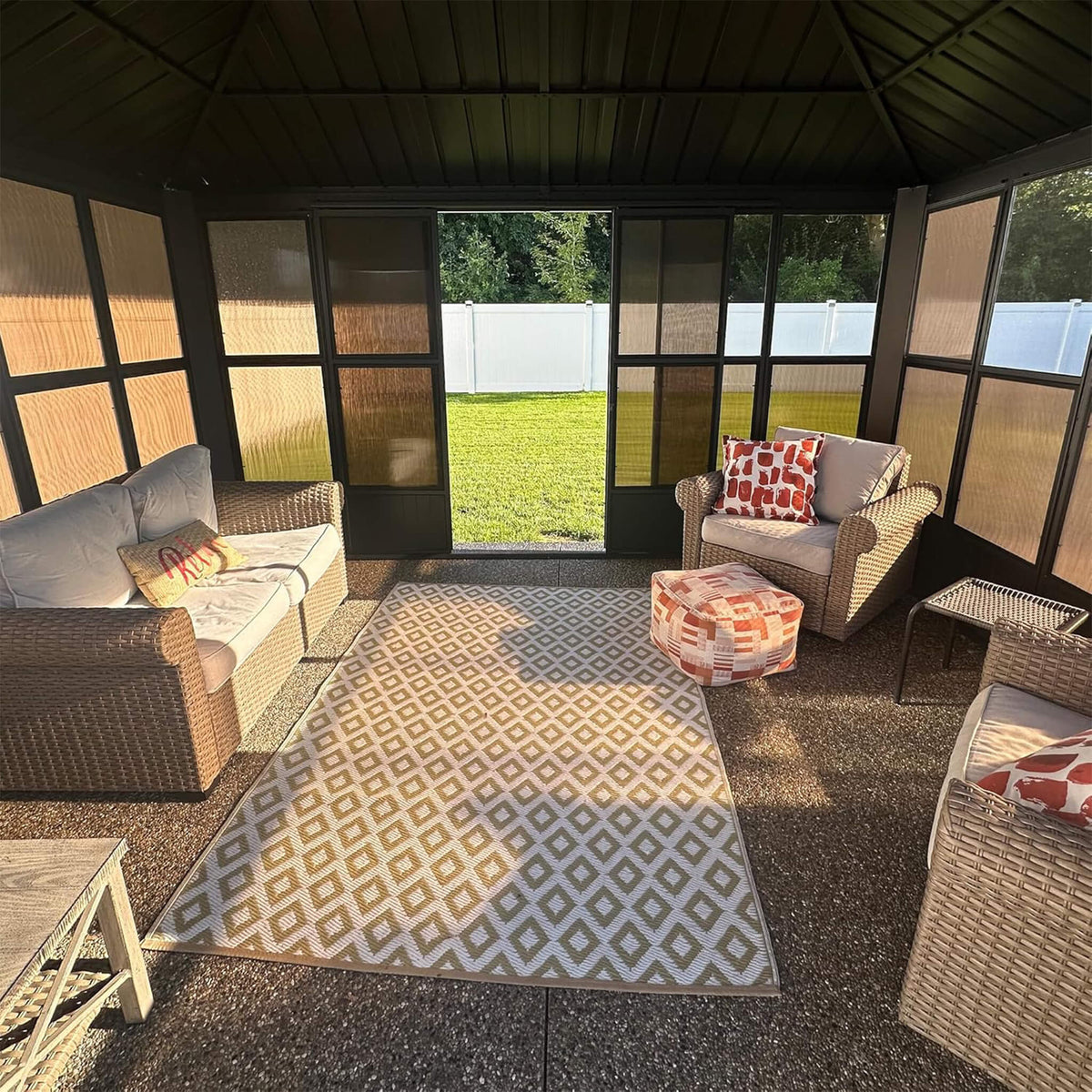 Vista Outdoor Hardtop Aluminum Solarium
